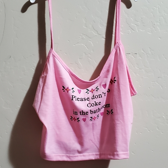 🎀Cute crop top - Picture 2 of 3